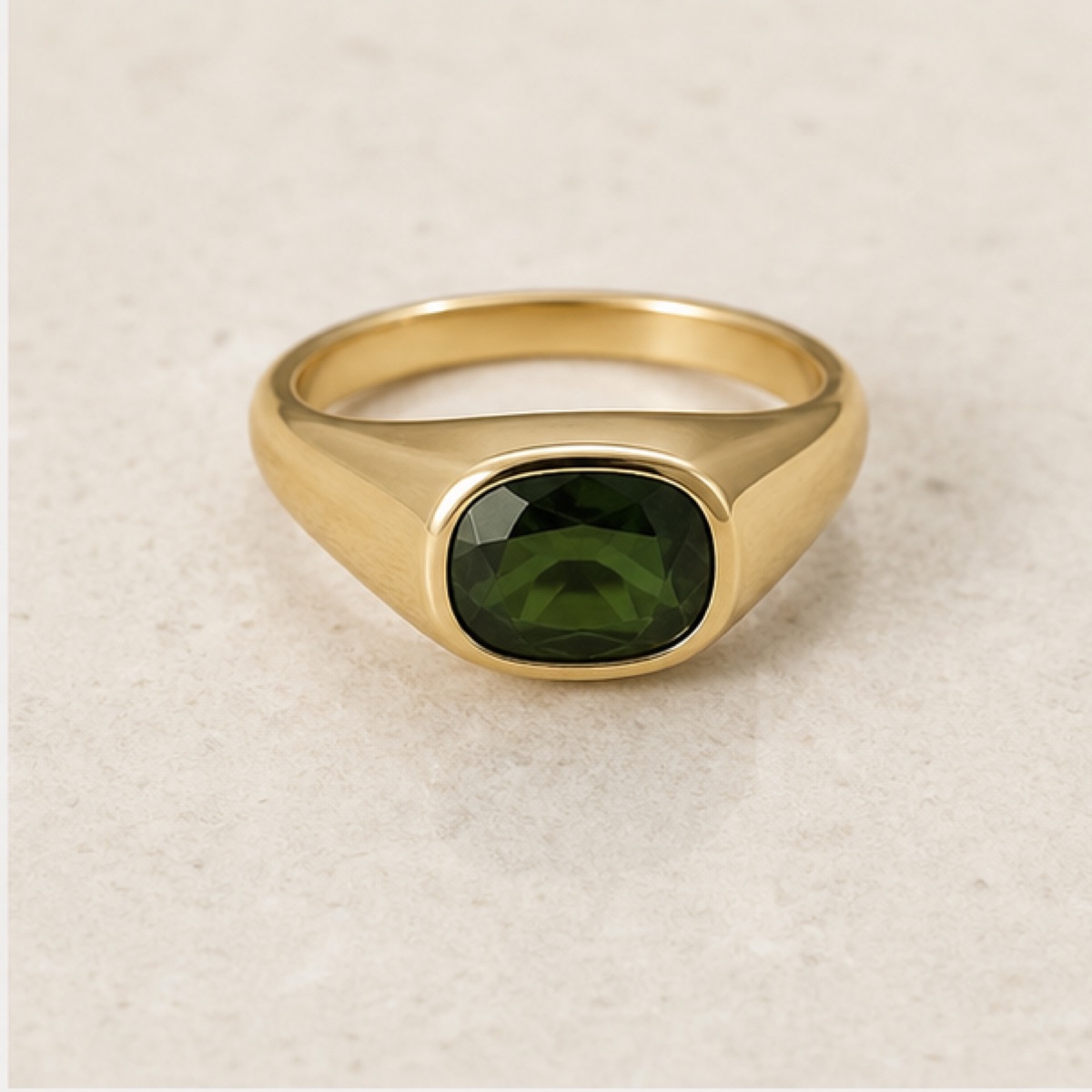 Sculpted Signet Ring in the selected option